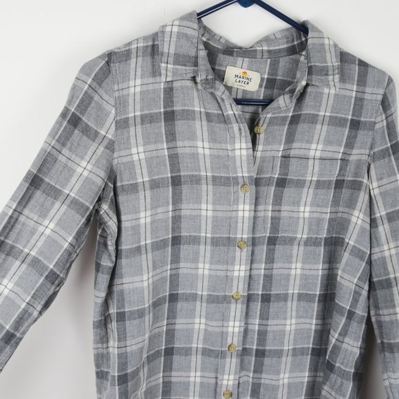 Marine Layer Women's Button Up Shirt Size X Small Split tail back - Picture 2 of 6